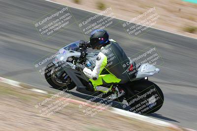 media/Oct-15-2022-TrackXperience (Sat) [[8f70b8b0be]]/Group 2/session 4 turn 1/